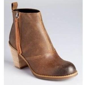 DV by Dolce Vita Women's Joust Ankle Boot